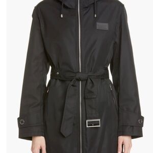 Burberry Knighton Logo Patch Hooded Raincoat | Size 10 | NWT